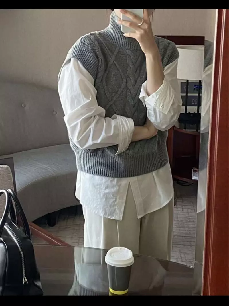 Lamagie Pie - Korean Women Fashion - #shopsmall - Cable Turtleneck Vest Knit