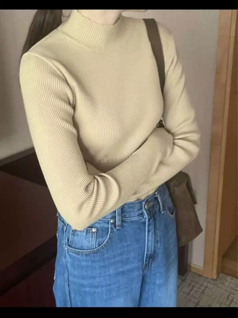 Lamagie Pie - Korean Women Fashion - #thelittlethings - Flower Turtleneck Knit Tee - 7
