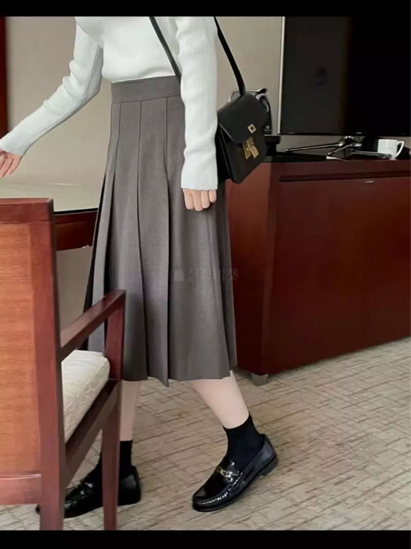 Lamagie Pie - Korean Women Fashion - #momslook - Wrinkle Skirt - 4