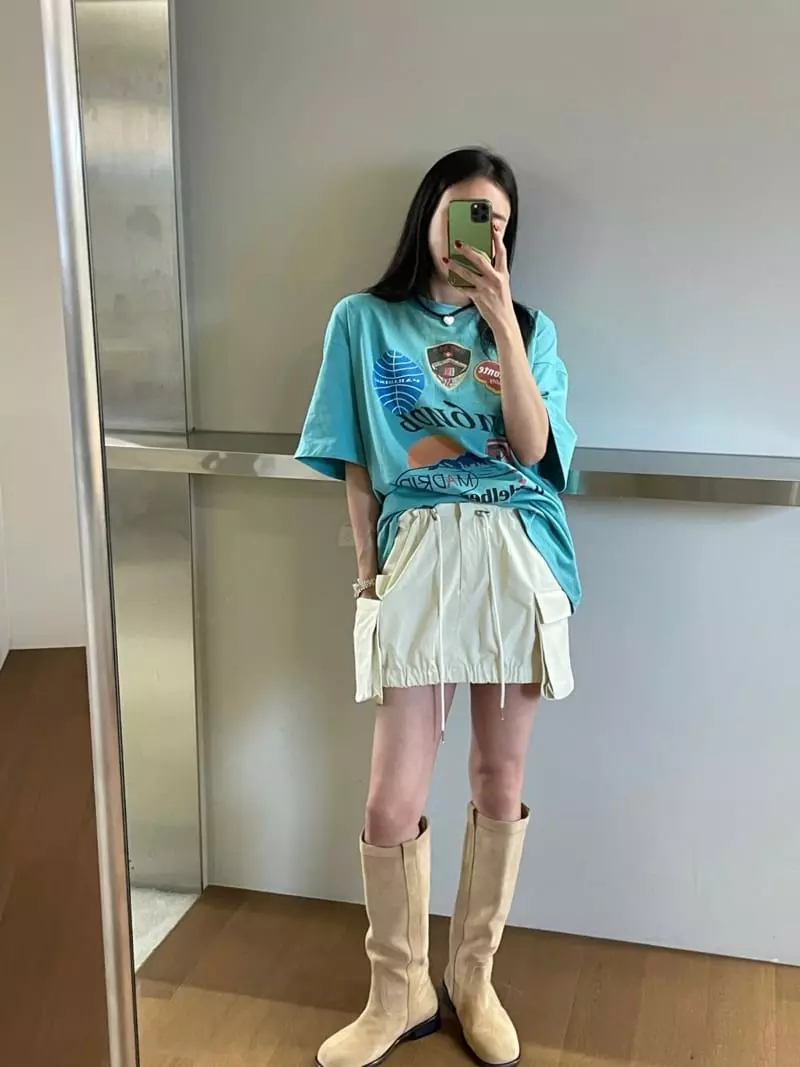 Lamp - Korean Women Fashion - #womensfashion - Hadid Skirt - 2