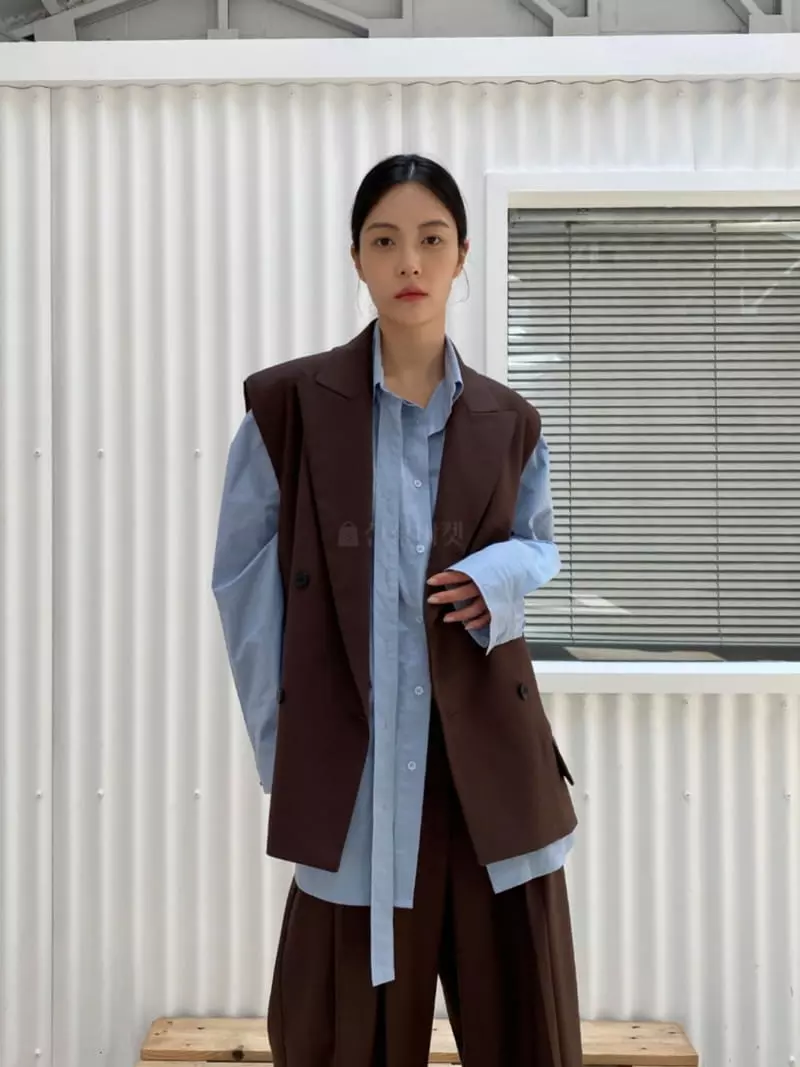 Le-Ppl - Korean Women Fashion - #momslook - Bolf Vest - 5