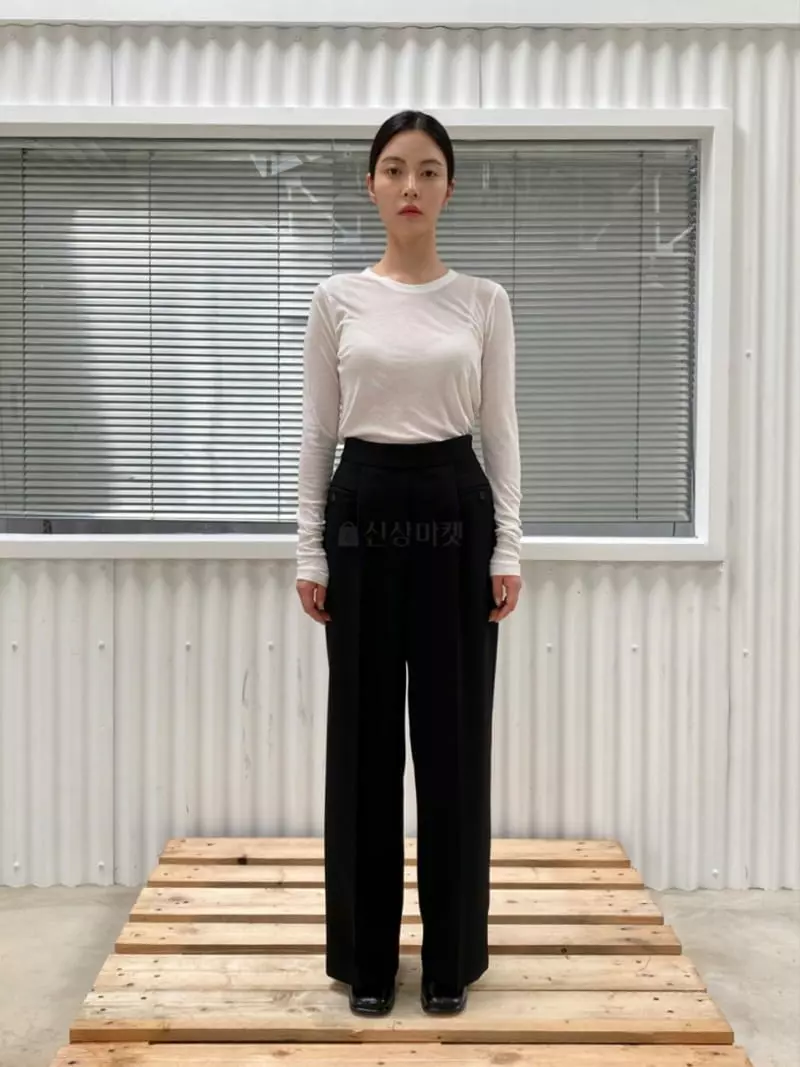 Le-Ppl - Korean Women Fashion - #momslook - Button Pants - 6