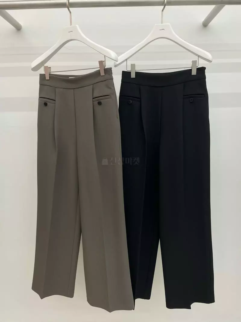 Le-Ppl - Korean Women Fashion - #momslook - Button Pants - 8