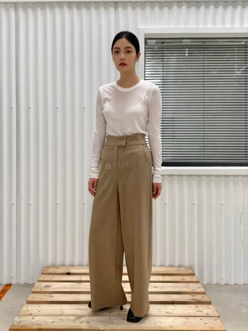 Le-Ppl - Korean Women Fashion - #momslook - Pine Pants - 8