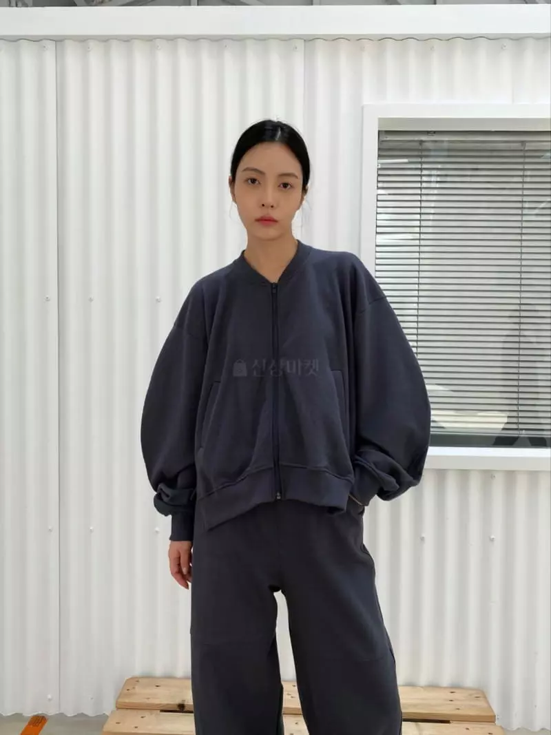 Le-Ppl - Korean Women Fashion - #vintagekidsstyle - Folder Jumper - 4