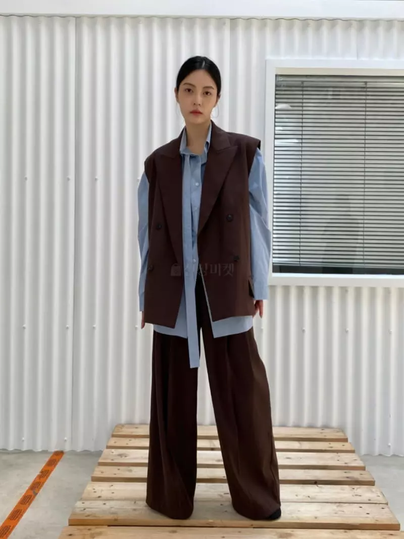 Le-Ppl - Korean Women Fashion - #womensfashion - Bolf Vest - 6