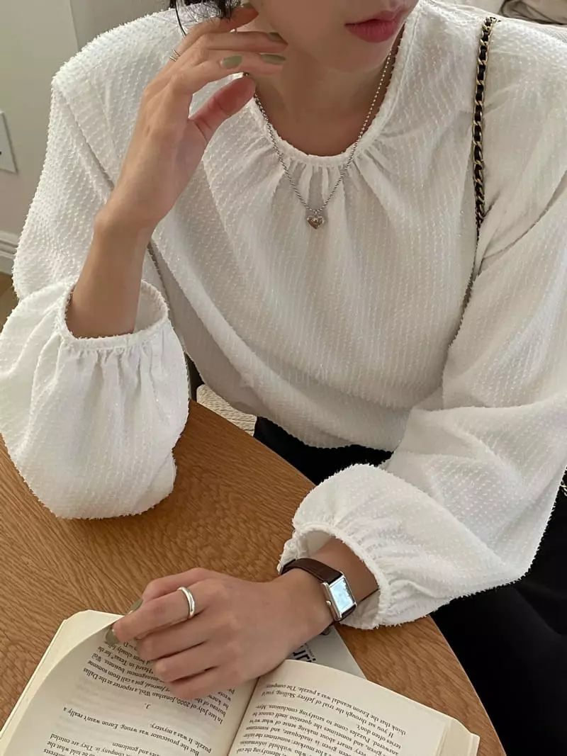 Lefave - Korean Women Fashion - #momslook - Button Back Blouse