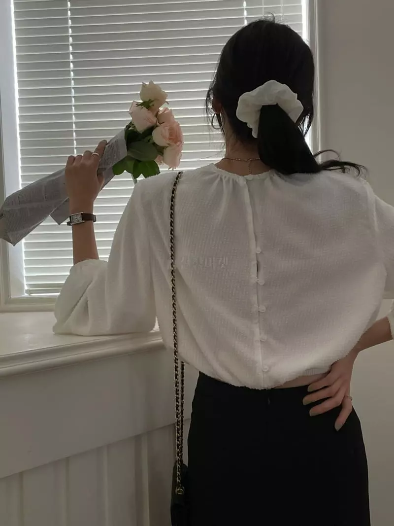 Lefave - Korean Women Fashion - #momslook - Button Back Blouse - 7