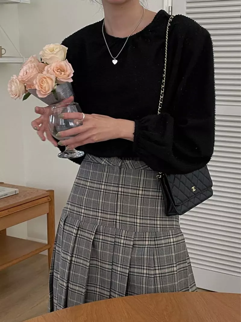 Lefave - Korean Women Fashion - #womensfashion - Button Back Blouse - 10
