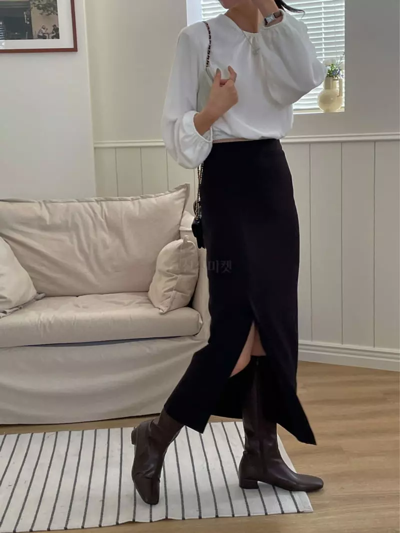 Lefave - Korean Women Fashion - #womensfashion - Button Back Blouse - 8
