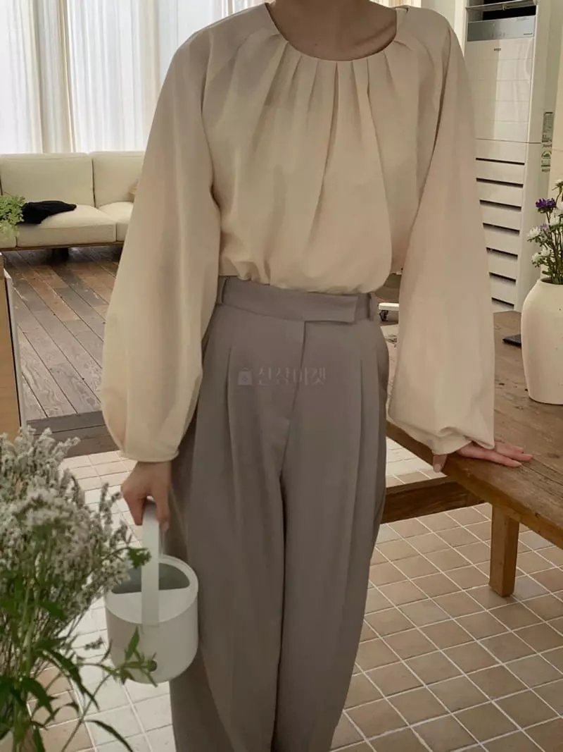 Leneuf - Korean Women Fashion - #momslook - Weasel Blouse - 2