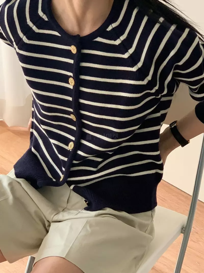 Leneuf - Korean Women Fashion - #momslook - Gold Stripes Cardigan
