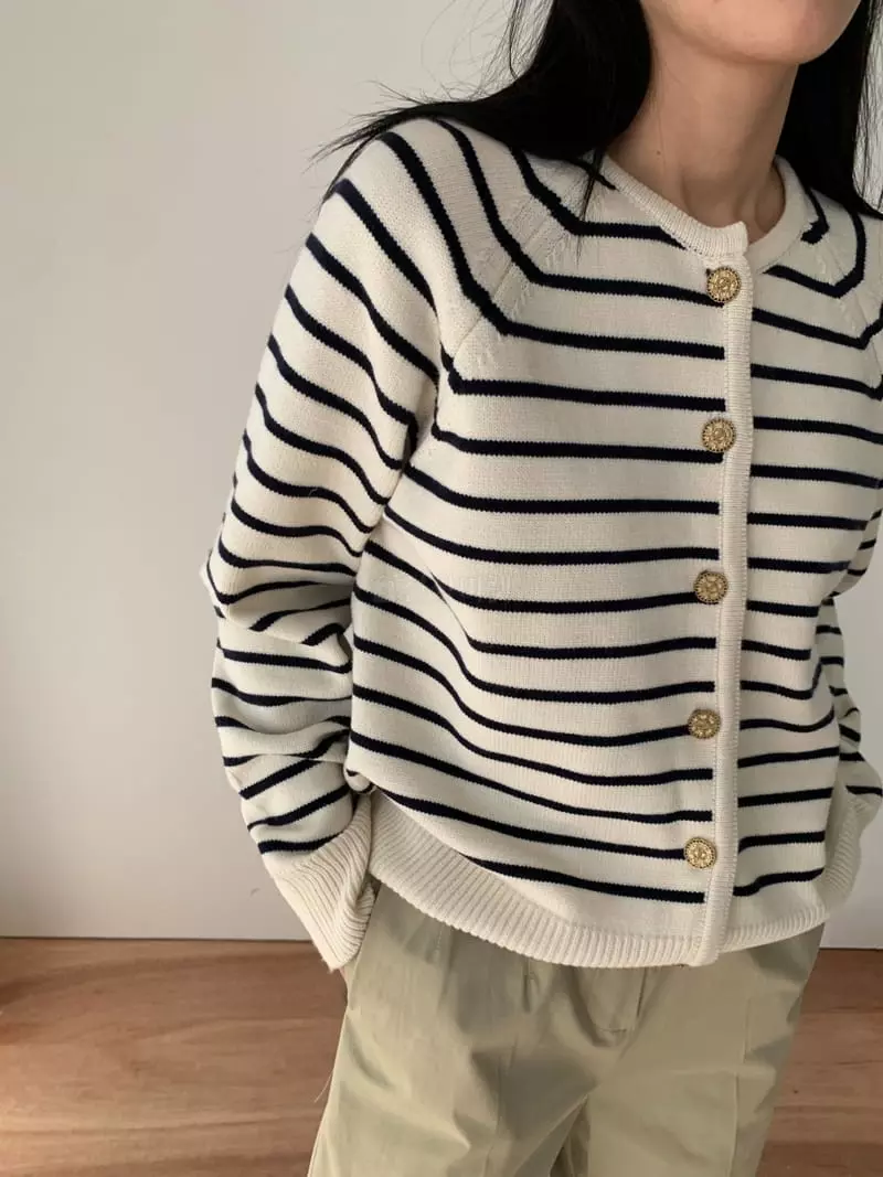 Leneuf - Korean Women Fashion - #restrostyle - Gold Stripes Cardigan - 6