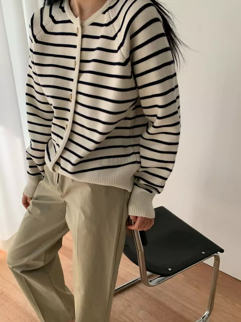 Leneuf - Korean Women Fashion - #romanticstyle - Gold Stripes Cardigan - 7