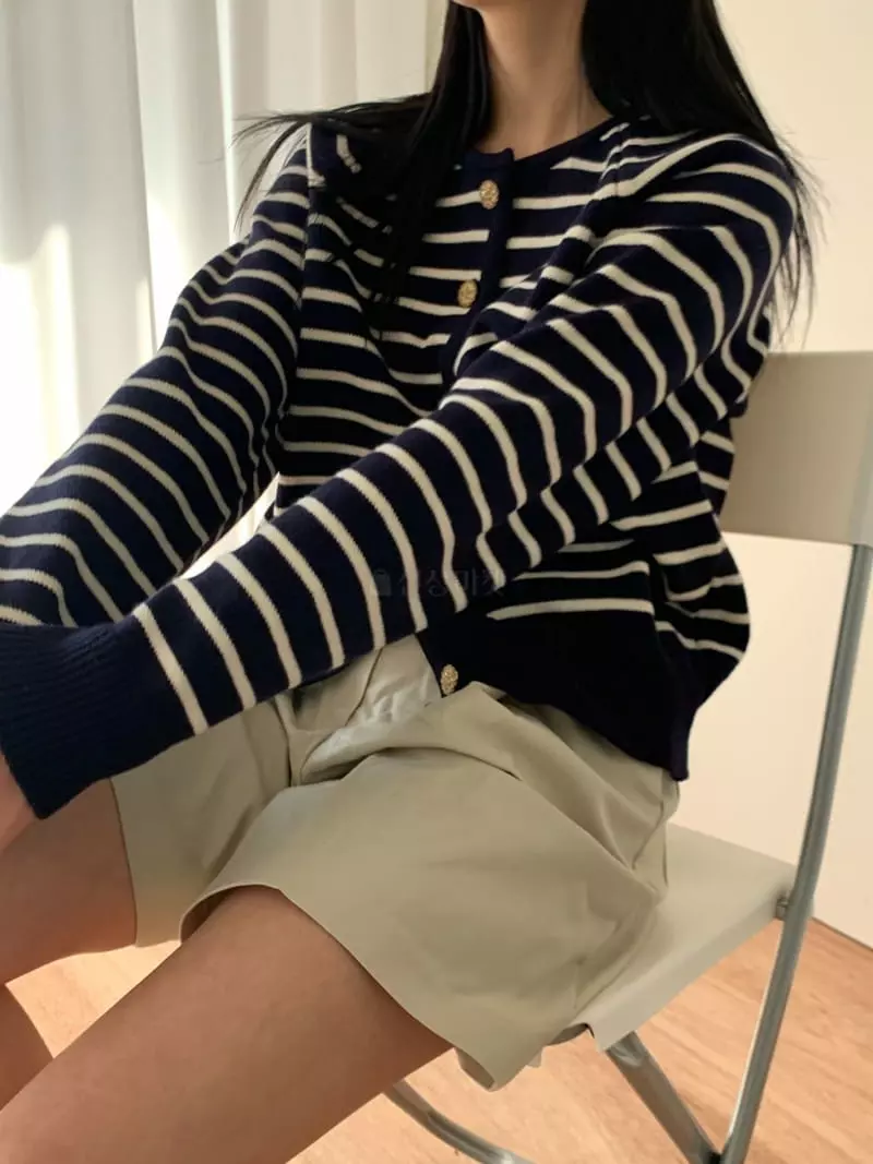 Leneuf - Korean Women Fashion - #vintageinspired - Gold Stripes Cardigan - 4