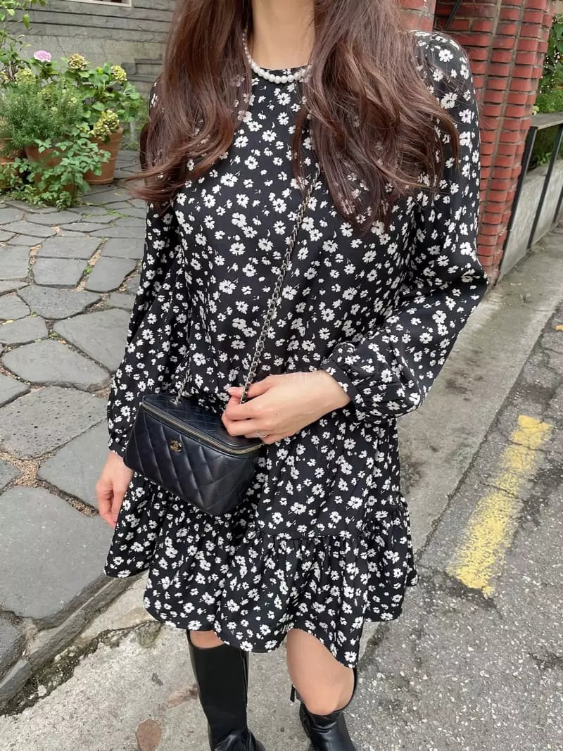Levase - Korean Women Fashion - #momslook - Flower One-piece - 5