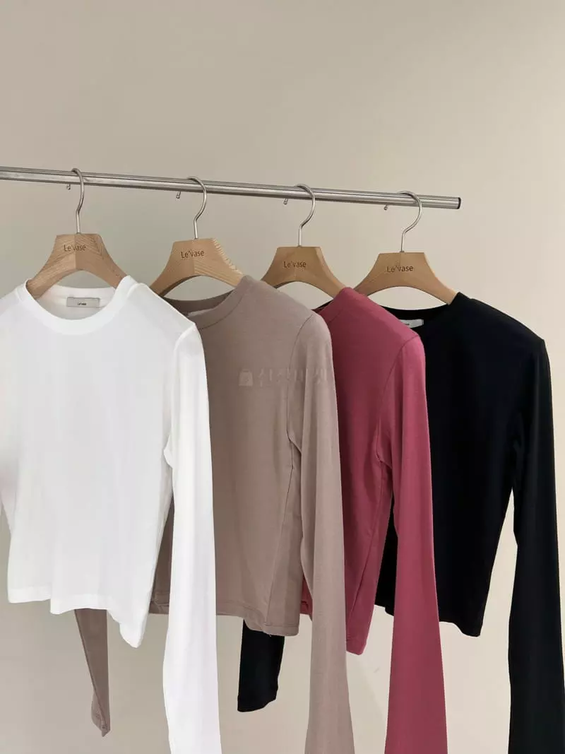 Levase - Korean Women Fashion - #thelittlethings - Séance Crop Tee - 4