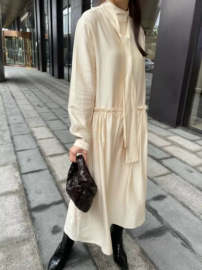 Levase - Korean Women Fashion - #momslook - Scarf One-piece - 3