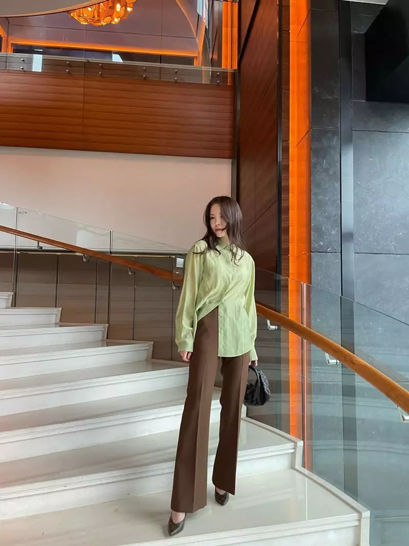 Levase - Korean Women Fashion - #momslook - Base Blouse - 10