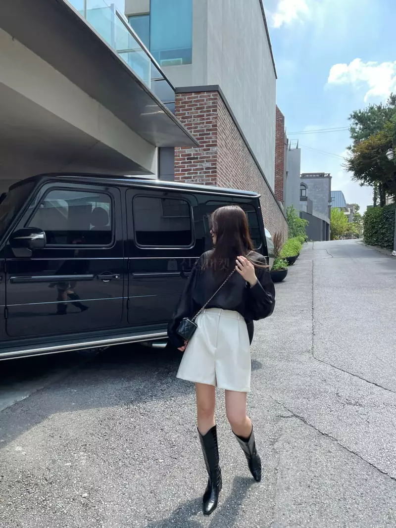 Levase - Korean Women Fashion - #restrostyle - Ple Leather Pants - 11
