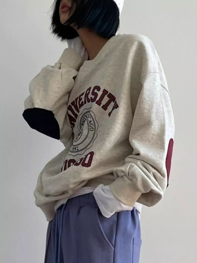 Level - Korean Women Fashion - #momslook - New City Sweatshirt - 3