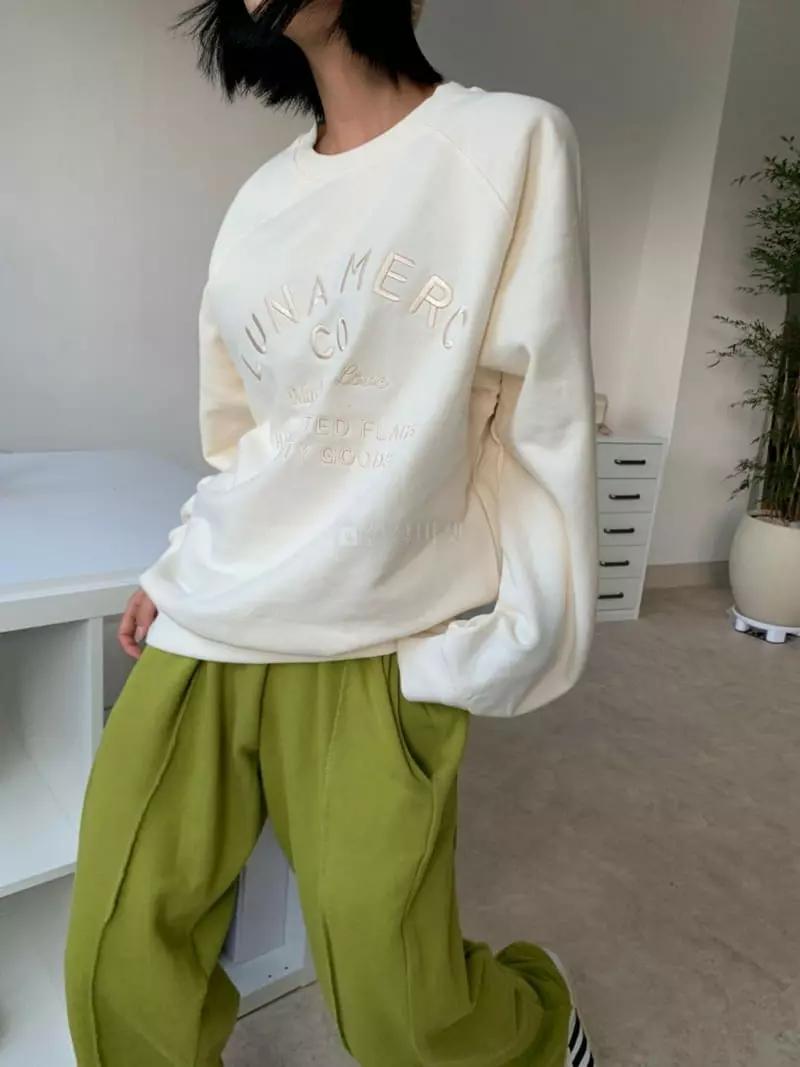 Level - Korean Women Fashion - #momslook - Luna Sweatshirt - 5