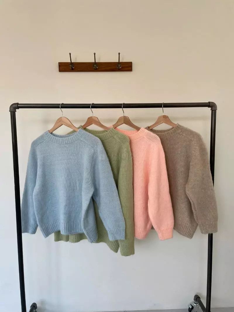 Level - Korean Women Fashion - #momslook - Soy Color Knit Tee - 7