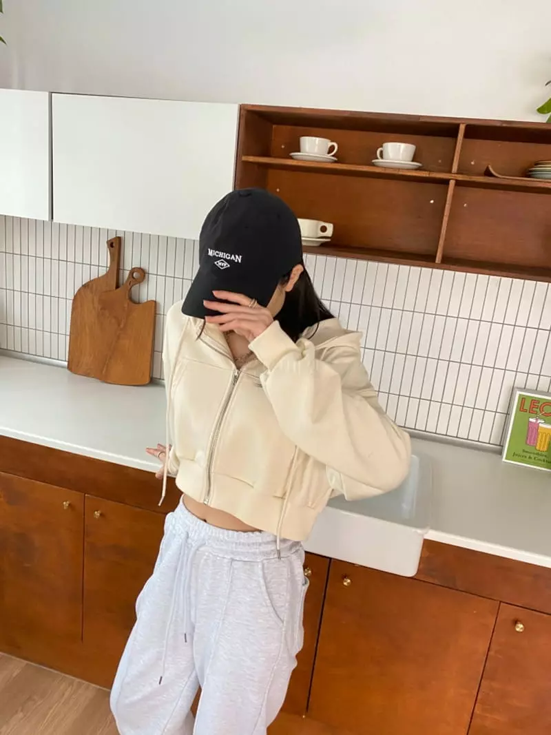 Level - Korean Women Fashion - #romanticstyle - Bibi Crop Hoody - 2