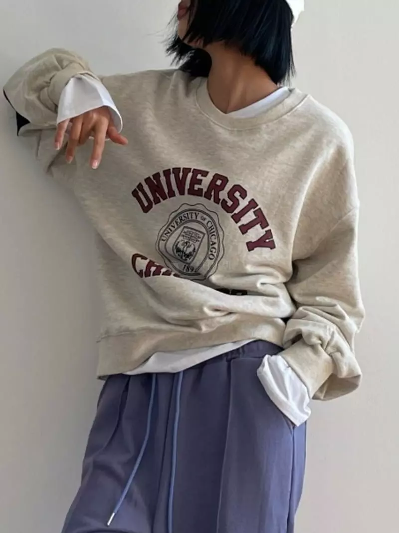 Level - Korean Women Fashion - #momslook - New City Sweatshirt - 4