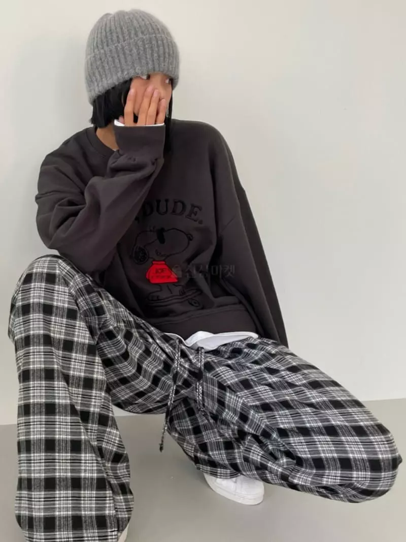Level - Korean Women Fashion - #womensfashion - Sno Sweatshirt