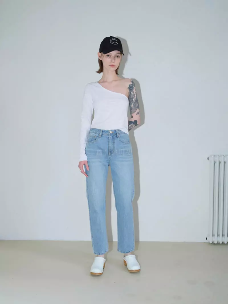 Libre-Cestlavie - Korean Women Fashion - #momslook - 750 AMC Crop Jeans - 4