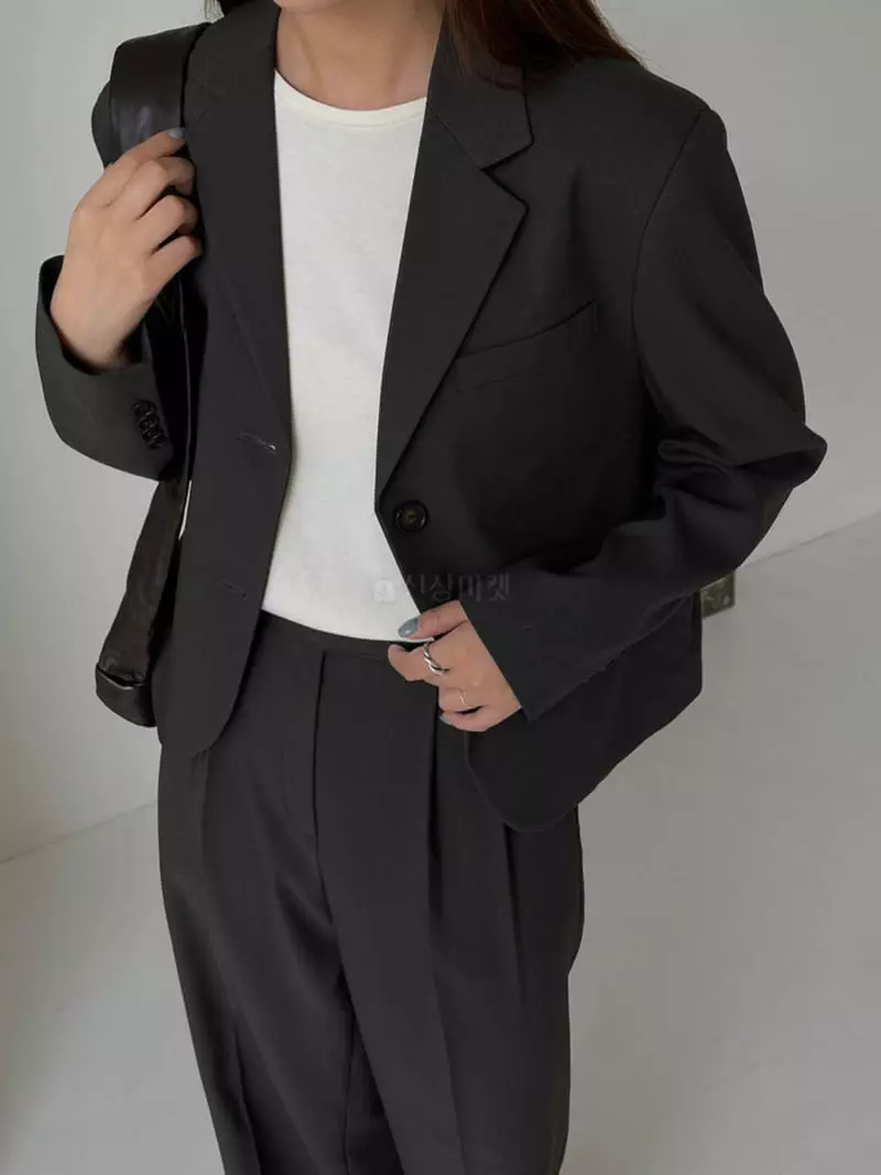 Libre - Korean Women Fashion - #vintagekidsstyle - Crop Jacket - 6