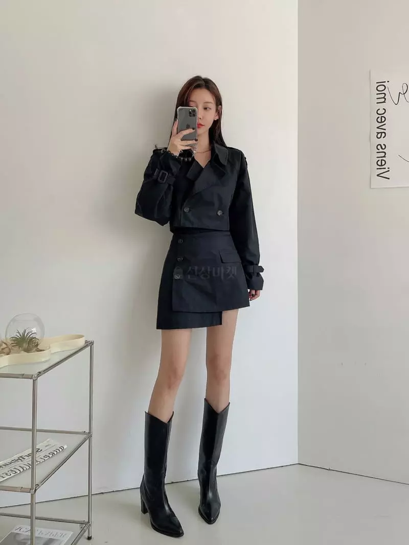 Lissom - Korean Women Fashion - #vintageinspired - Crop Jacket