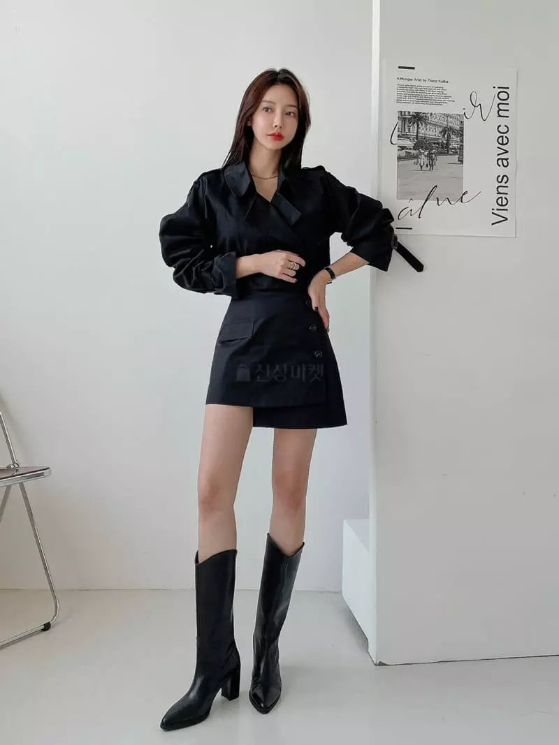 Lissom - Korean Women Fashion - #vintagekidsstyle - Crop Jacket - 2