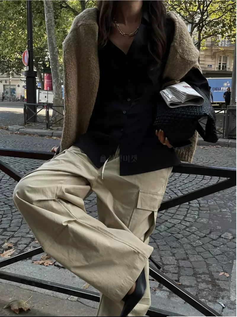 Liveaid - Korean Women Fashion - #shopsmall - Lip Pocket Pants - 4