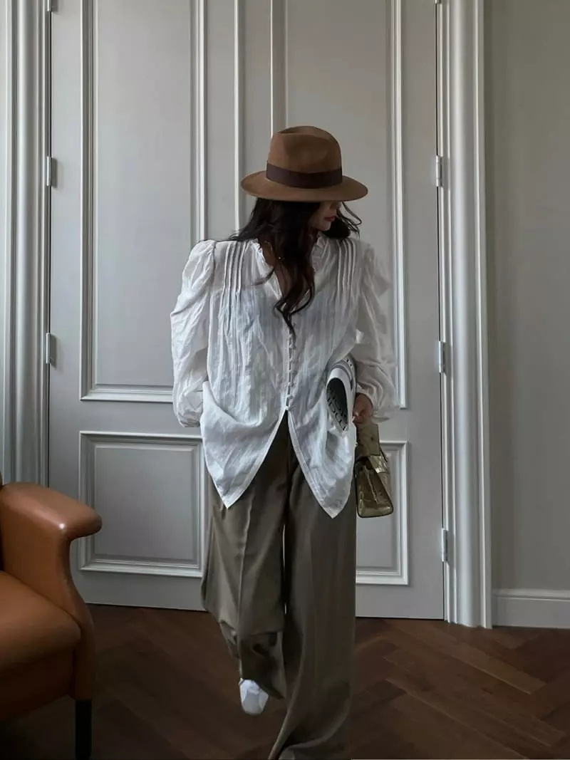 Liveaid - Korean Women Fashion - #womensfashion - Esabell Blouse - 2