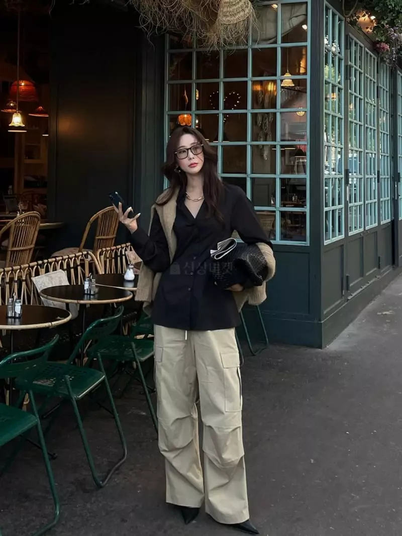 Liveaid - Korean Women Fashion - #womensfashion - Lip Pocket Pants - 9
