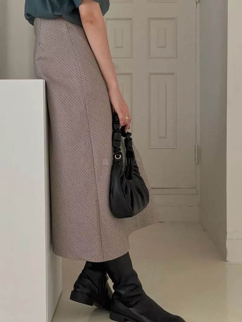 Logon - Korean Women Fashion - #momslook - Check Whole Skirt - 2