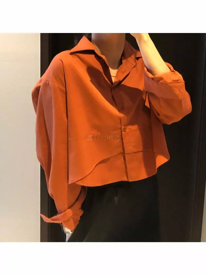 Logon - Korean Women Fashion - #romanticstyle - Wave Crop Shirt - 3