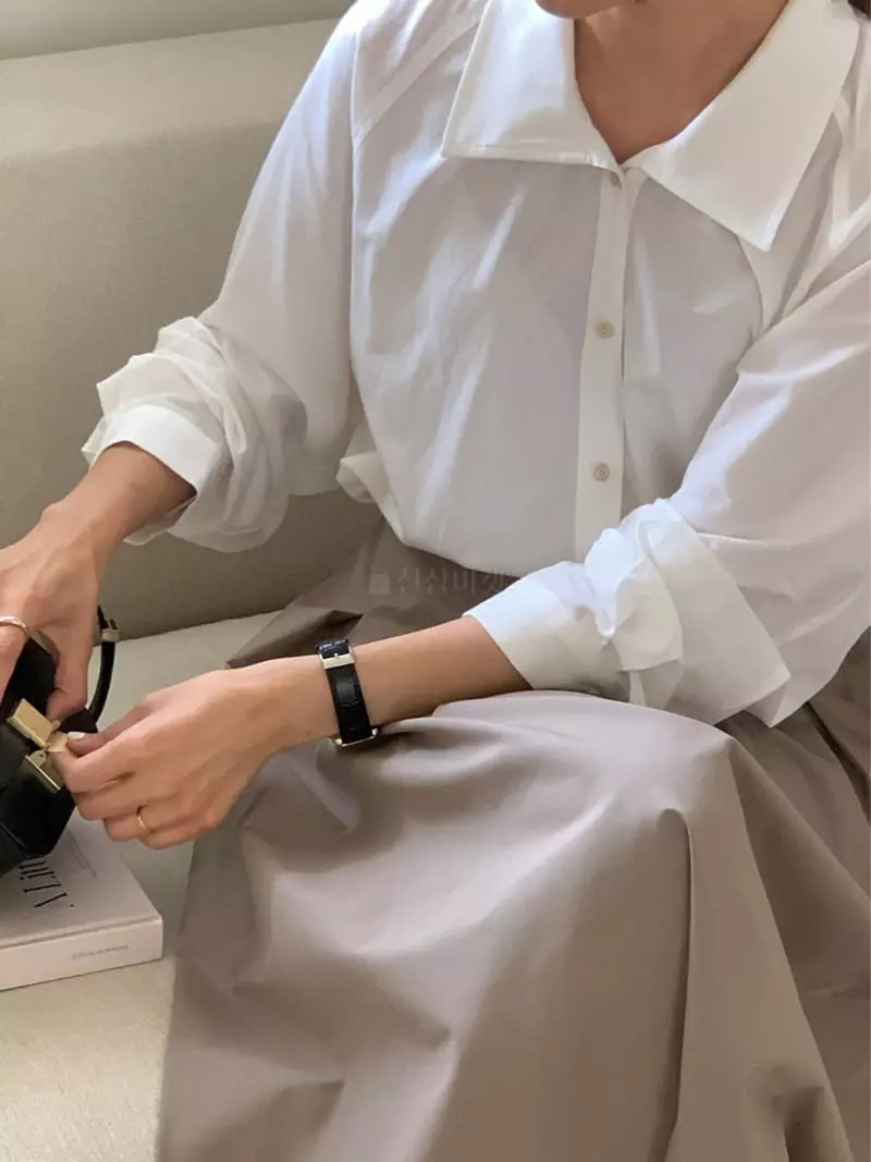 Loringrei - Korean Women Fashion - #momslook - Collar Shirring Blouse