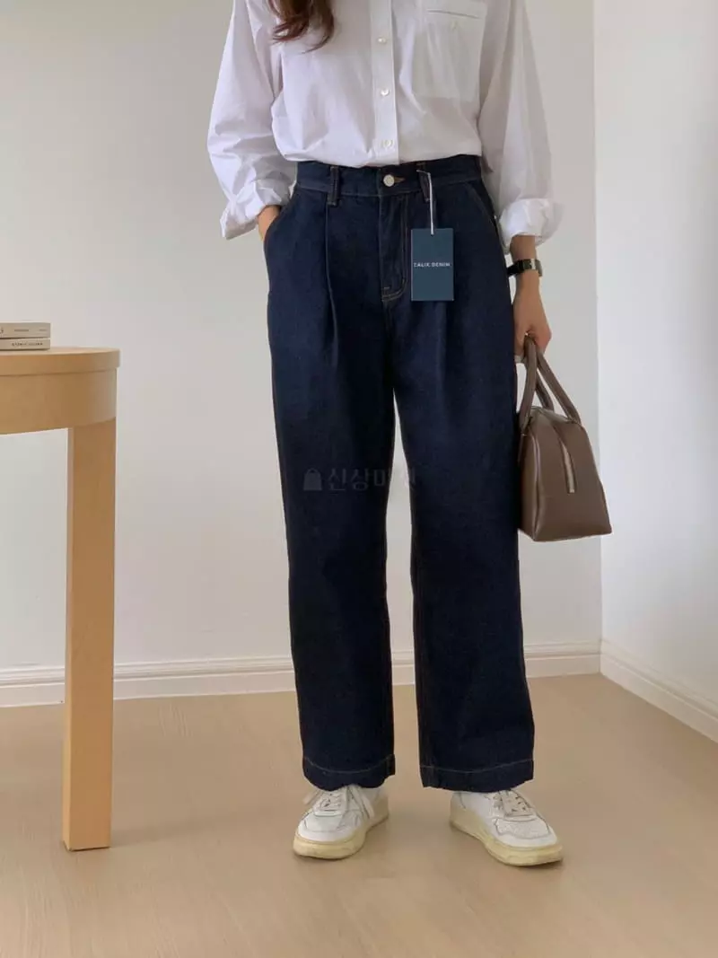 Loringrei - Korean Women Fashion - #momslook - Callic Bijo Jeans - 2
