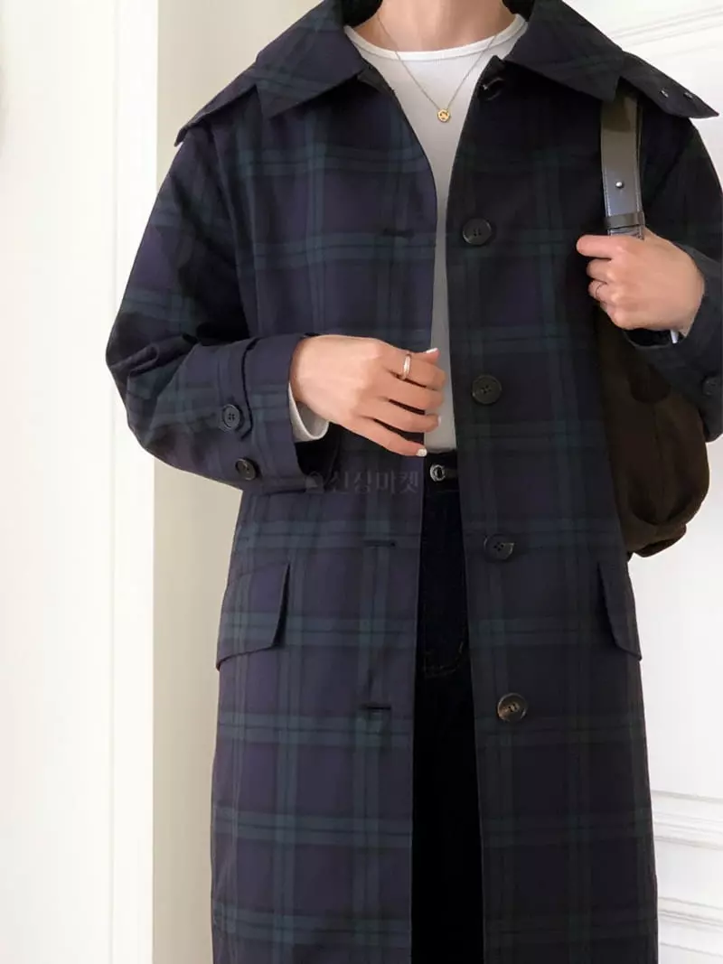 Loringrei - Korean Women Fashion - #shopsmall - B Check Hoody Coat - 3