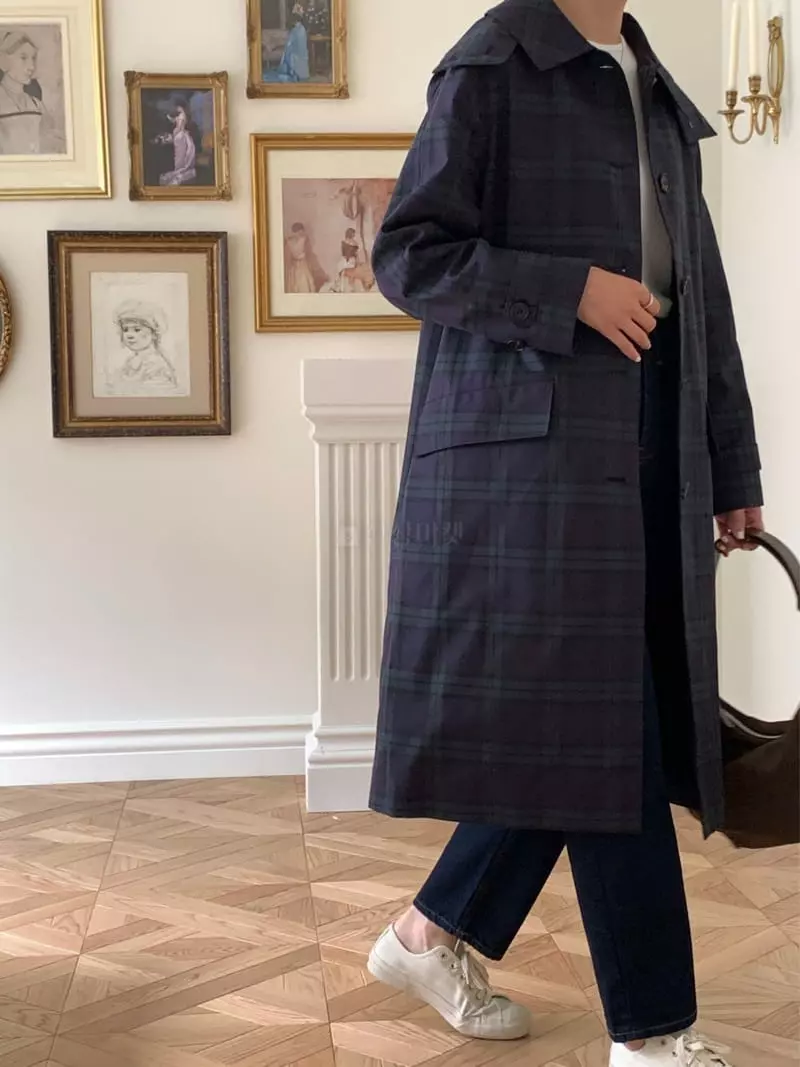 Loringrei - Korean Women Fashion - #shopsmall - B Check Hoody Coat - 4