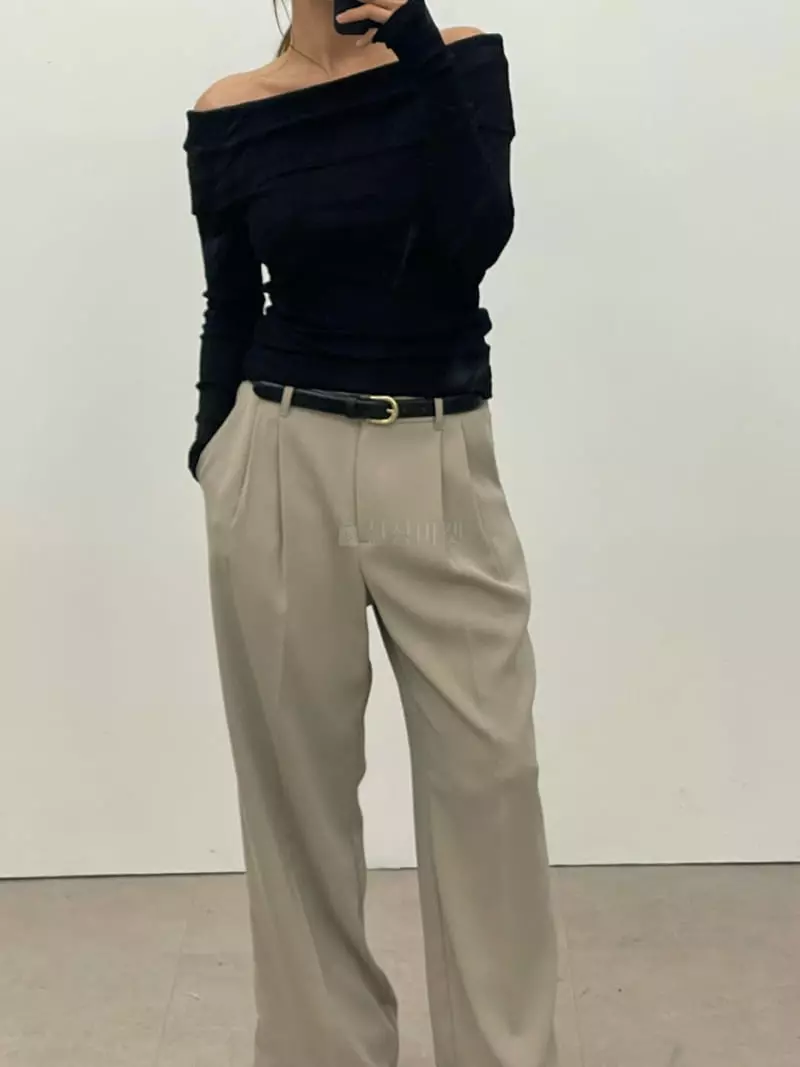 Lowburn - Korean Women Fashion - #momslook - Off Shoulder Tee - 8