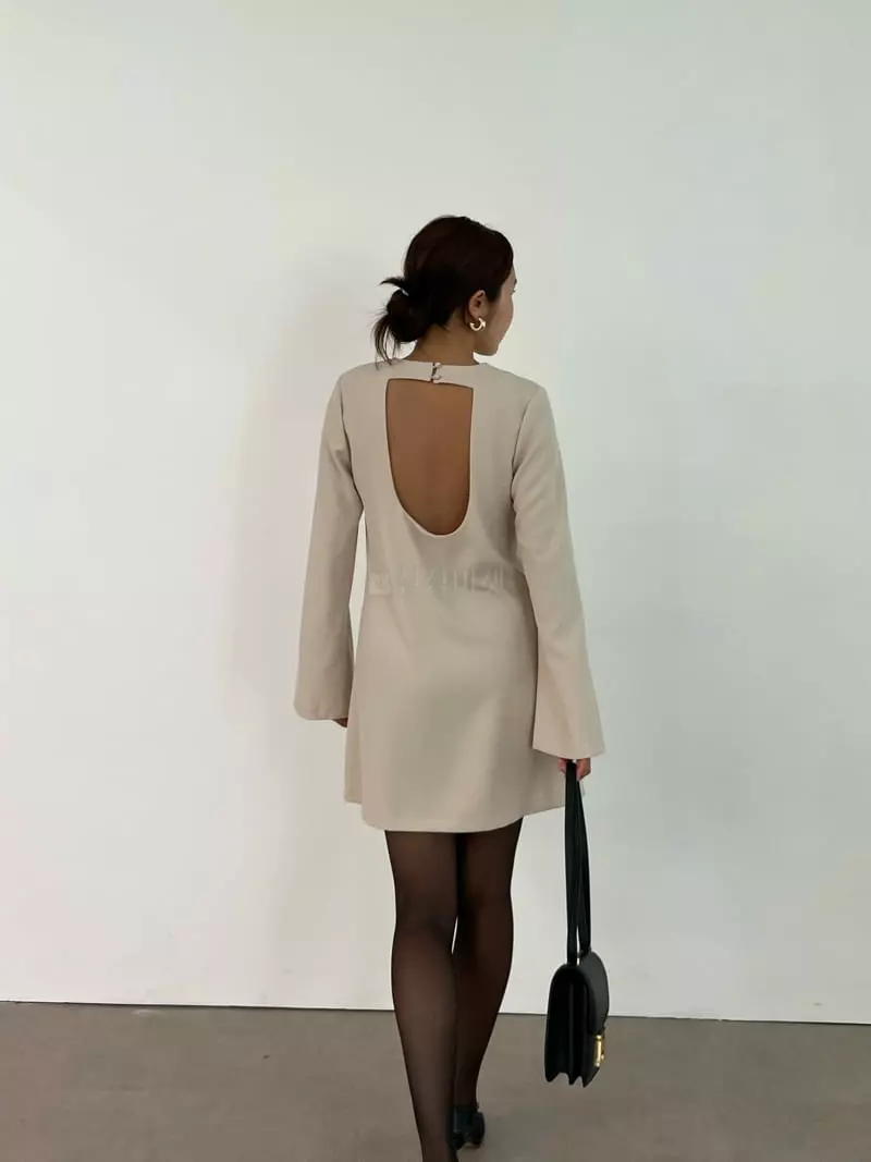 Lowburn - Korean Women Fashion - #momslook - Back Cutting One-piece - 8