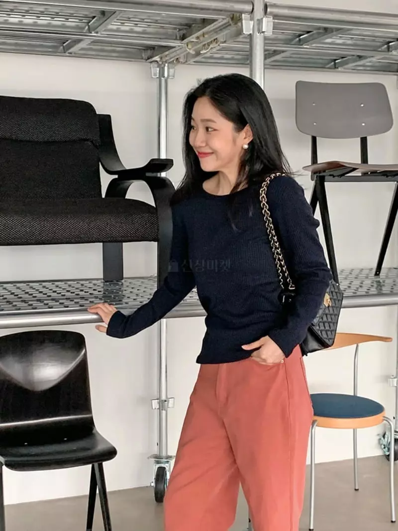 Lowell - Korean Women Fashion - #momslook - Max Rub Tee - 3
