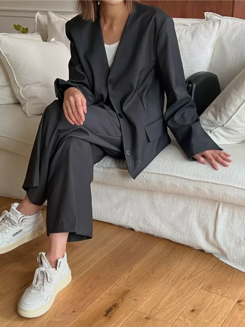 Lowell - Korean Women Fashion - #momslook - Lay Jacket