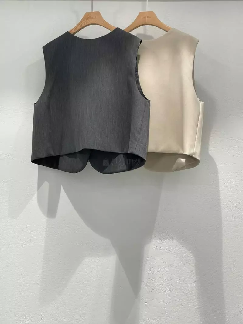 Lowell - Korean Women Fashion - #momslook - Autumn Sleeveless - 11