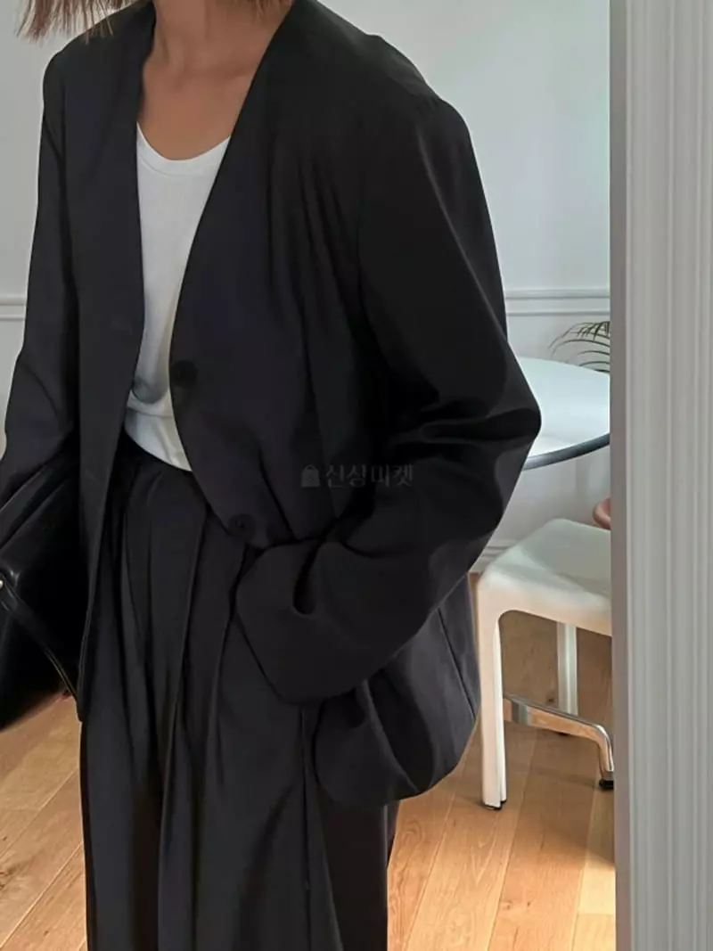 Lowell - Korean Women Fashion - #momslook - Lay Jacket - 4