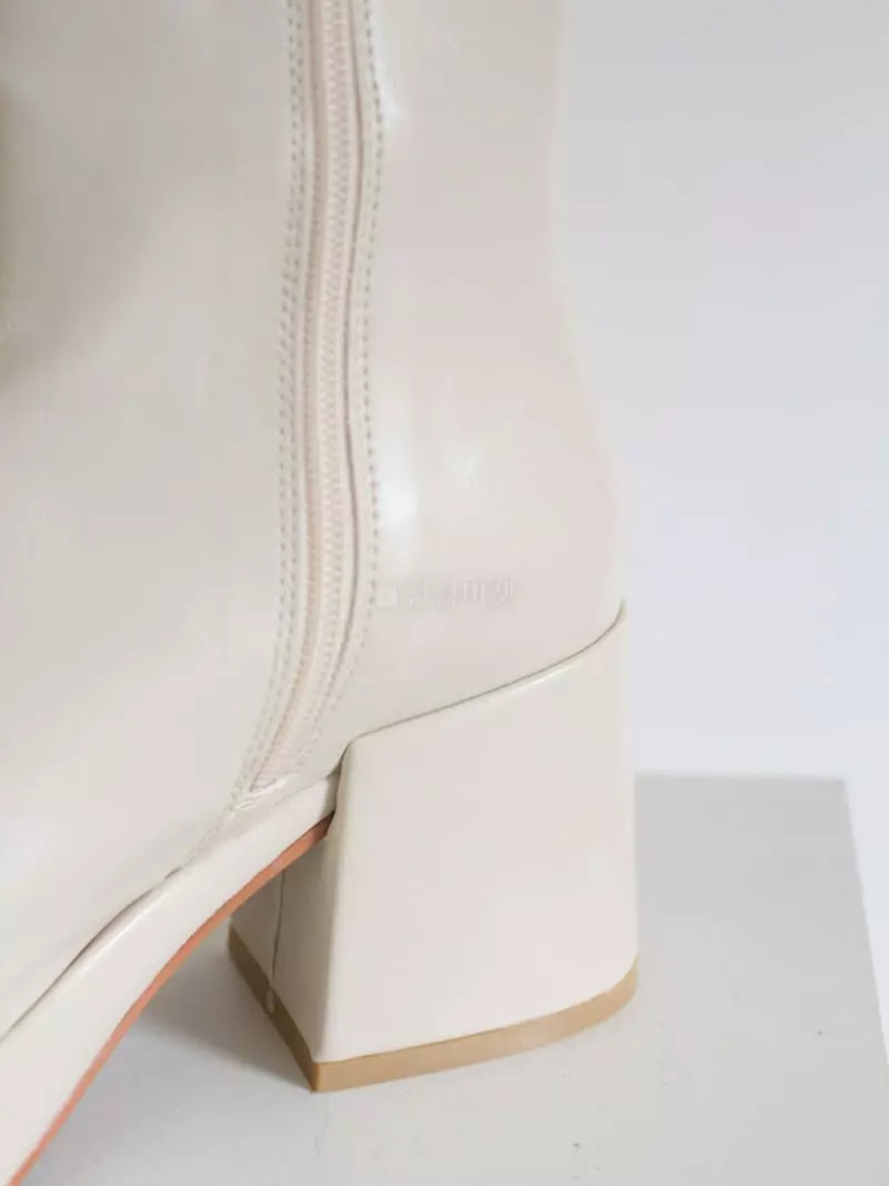 Lowkun - Korean Women Fashion - #momslook - Y0132 Boots - 10